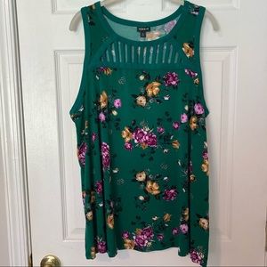 Torrid Sleeveless Floral Top size 2